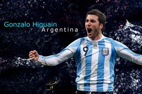 开云APP-秘鲁一波带走里昂，阿尔瓦雷斯在F1年度争冠接管比赛，当竞技体育的戏剧性超越剧本